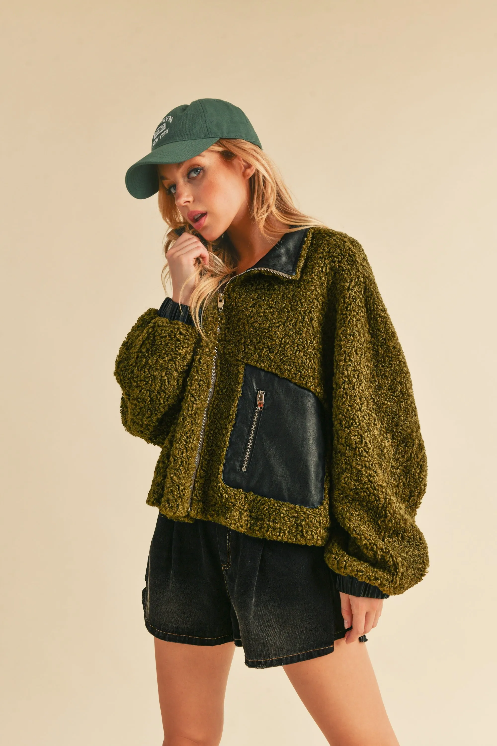 Collared Neck Zip Up Sherpa Jacket