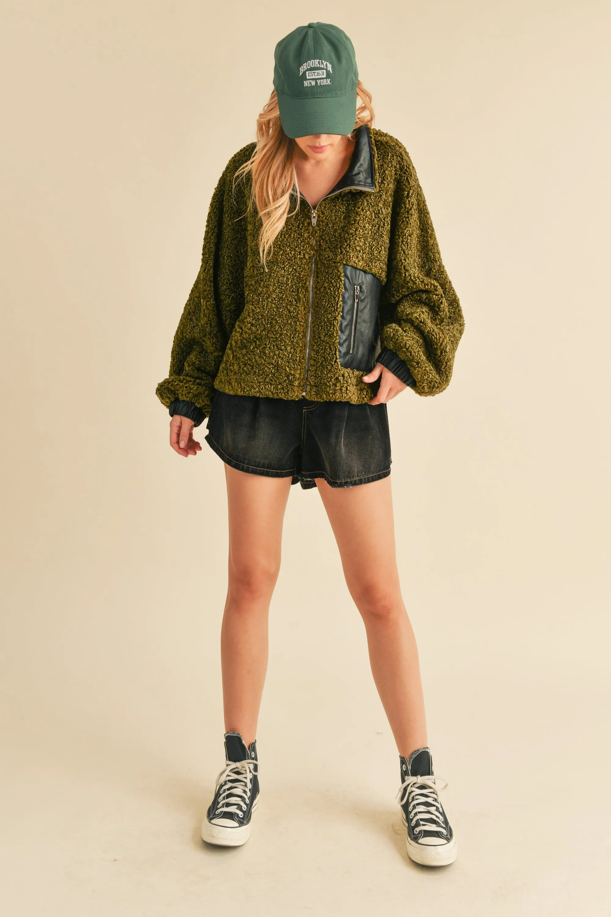 Collared Neck Zip Up Sherpa Jacket