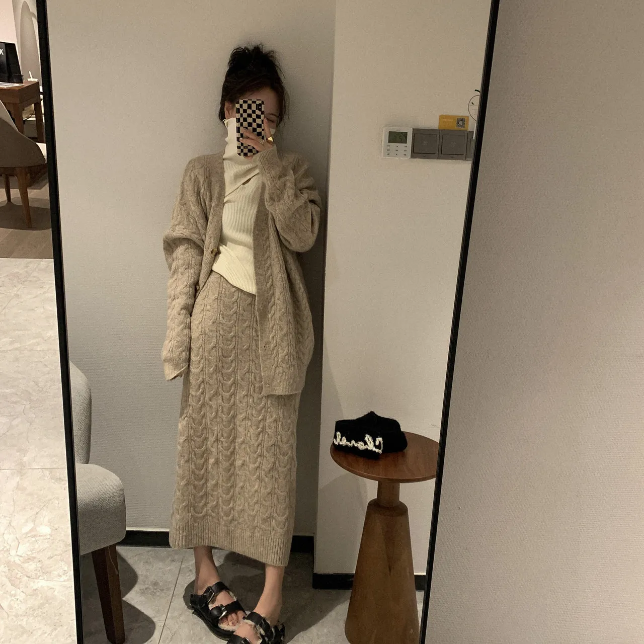 MALYBGG Cozy Two-Piece Ensemble with Oversized Sweater Coat and High-Waisted Skirt 8044LY